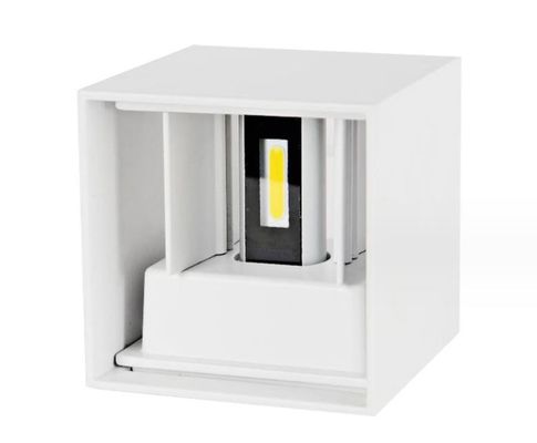 Lámparas de aluminio resistentes al agua de exterior LED montadas en la pared IP65 para jardín de patio en la pared