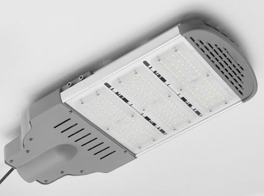 Protección contra sobretensiones IP66 a prueba de agua de luz de calle LED