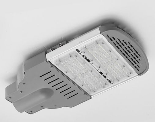 Protección contra sobretensiones IP66 a prueba de agua de luz de calle LED