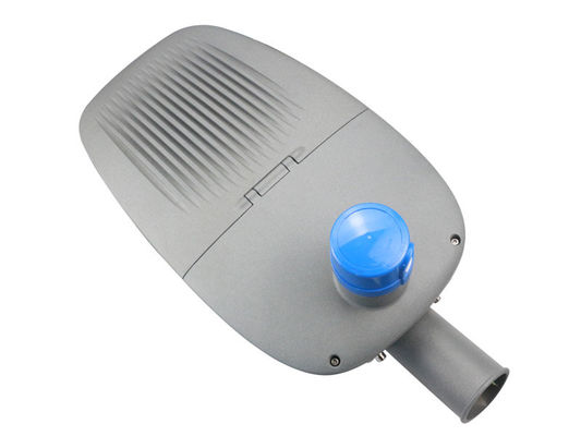 Luz de calle LED IP66 horizontal vertical resistente al agua resistente al viento 4000K para exteriores