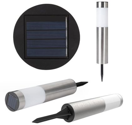 Luces de paisaje LED exteriores solares a prueba de alteraciones para iluminación de senderos